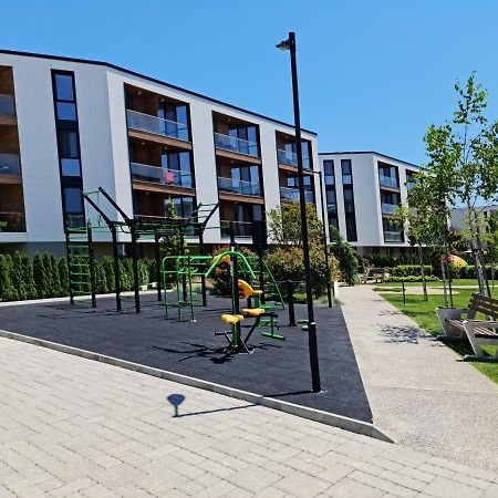 Raya Apartment Atlantis Atmosphere Бургас Екстериор снимка